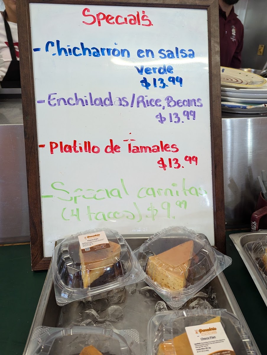 MERCADO LA PERLA Menu - Image 5